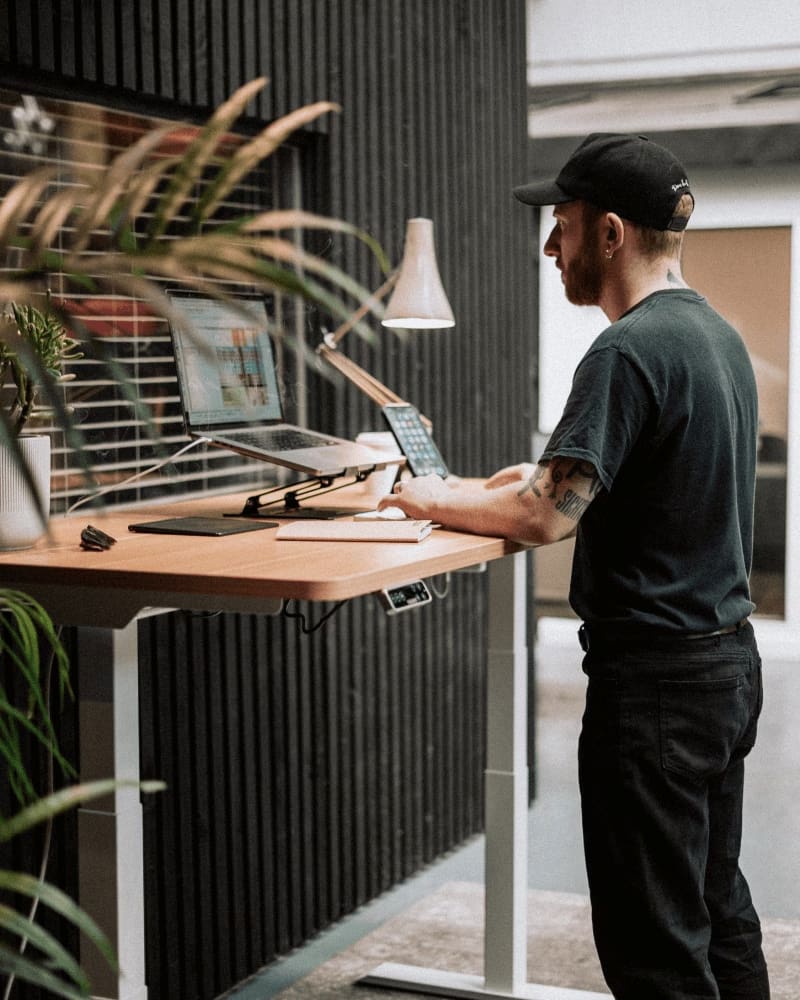 Desk Riser Guide How to Elevate Your Desk to Ideal Height FlexiSpot